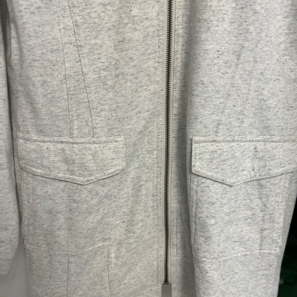 cabi sweater jacket style 210 Size L - Picture 3 of 6